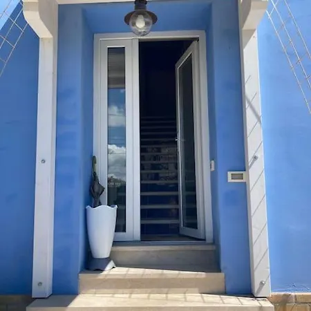 A Piedi In Spiaggia,appartamento In Casa Singola