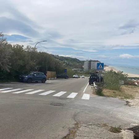 A Piedi In Spiaggia,appartamento In Casa Singola
